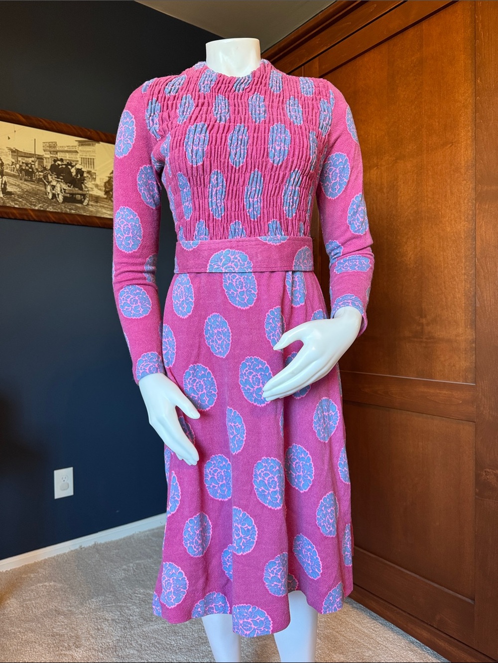 Vintage 60s/70s Handmade Pink Long Sleeve Patterned Midi Dress
